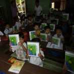 (Español) Donaciones curso 2013-14, Colegio Aye Yeik Thar Monastic Education School, (Este de Yangoon, Birmania)