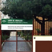 Acuerdo con I.E.S. “Jardines de Puerta Oscura” de Málaga.