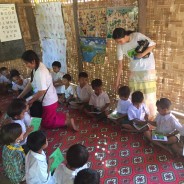 (Español) Donaciones en dos escuelas de Sagaing