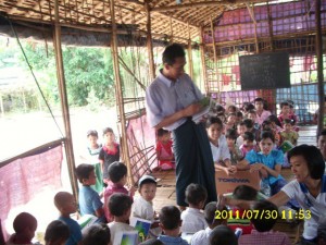 184149_2099184650933_1584905587_2025824_5243171_n[1]