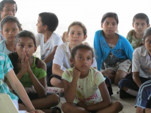 Ñiños escuela muy muy